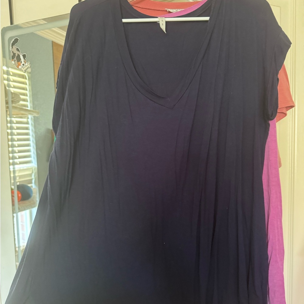Blue v neck top